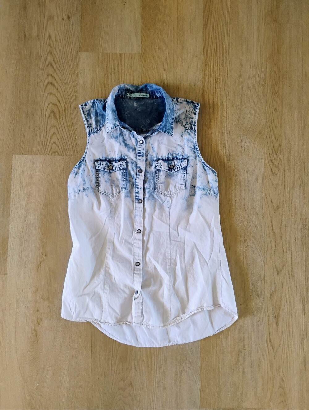 Sleeveless Denim Ombre White Button Front Women's Top 100% Cotton